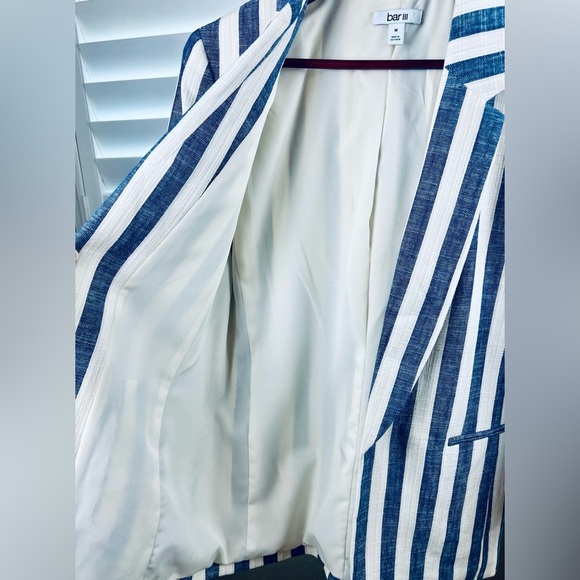 Linen Blend Blazer Sz. Med, by BAR III Cream/Navy Blue - Picture 9 of 10